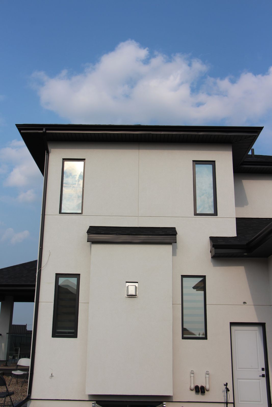 The Embassy custom home — exterior photo 4